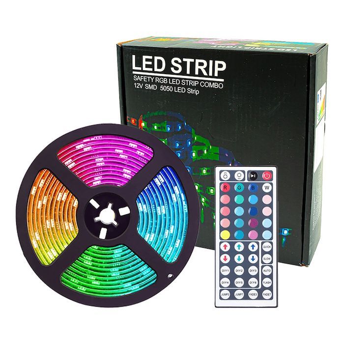LED-stripe 10 meter inkl. Fjernkontroll til Fargeveksling