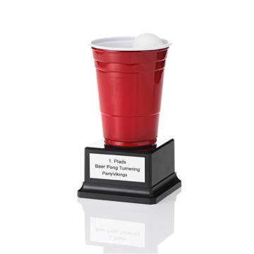 Beer pong pokal nynorsk - 18,5x10 cm