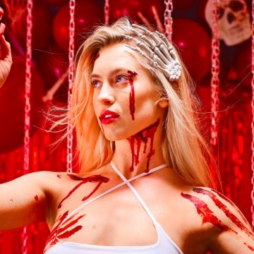 Halloween skeletthand hårspænde